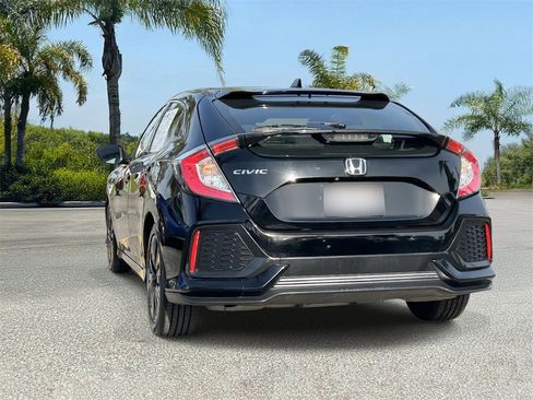 Used 2019 Honda Civic EX image 3