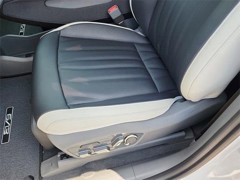 New 2026 Kia EV9 GT-Line image 15