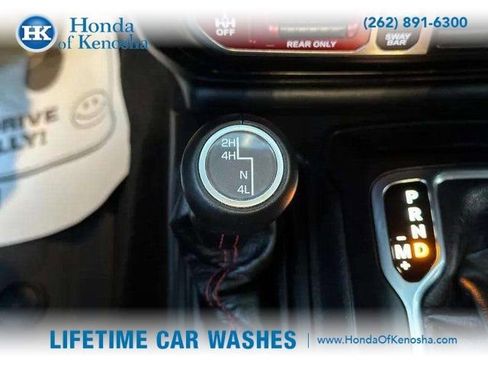 Used 2023 Jeep Gladiator Rubicon w/ Cold Weather Group image 24