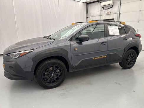 Used 2024 Subaru Crosstrek 2.5i Wilderness w/ Crosstrek Mirror Package AWD/4WD image 3