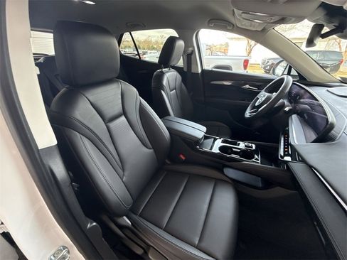 Used 2025 Buick Envision Preferred image 26