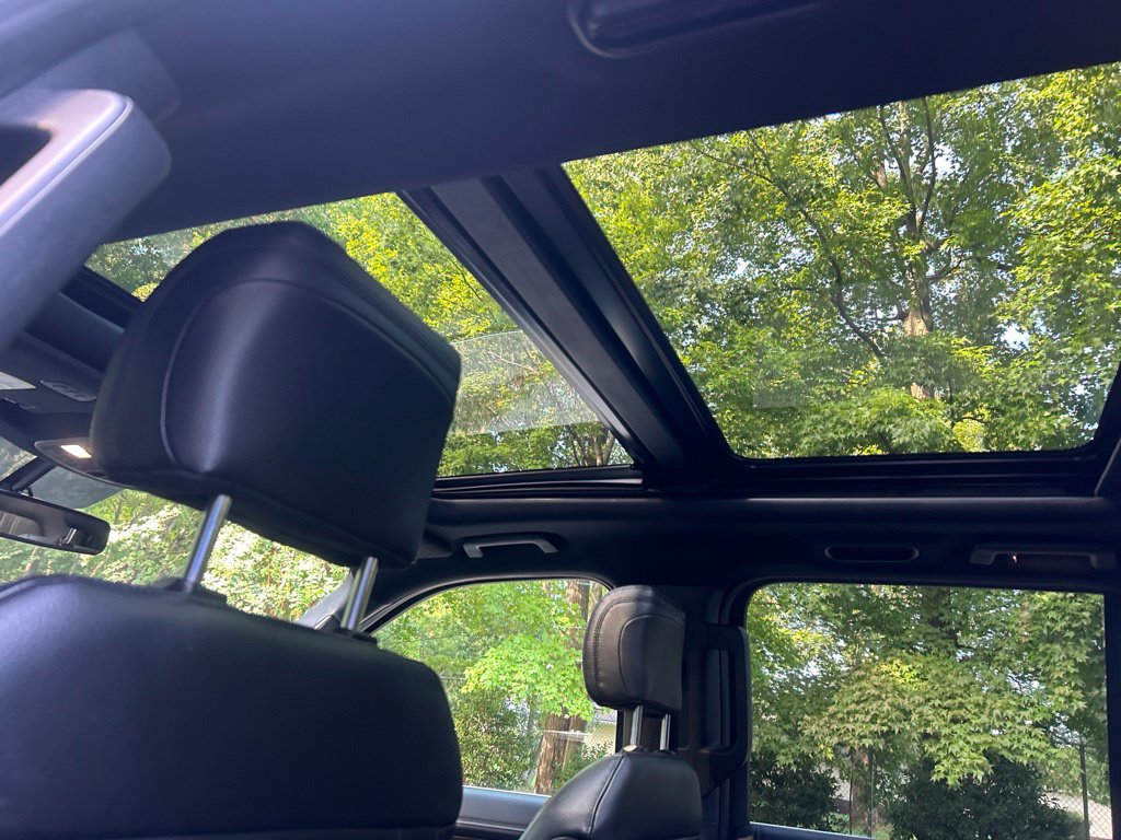 Used 2019 Ford Expedition Limited AWD/4WD image 32
