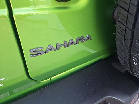 New 2026 Jeep Wrangler Sahara AWD/4WD image 21