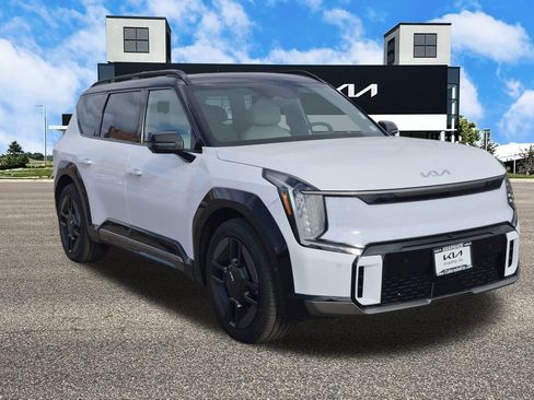 New 2026 Kia EV9 GT-Line image 2