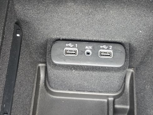 Used 2022 Dodge Charger R/T w/ Plus Group image 19