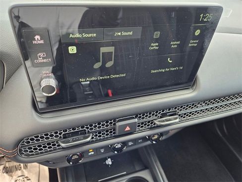 New 2026 Honda HR-V Sport image 9