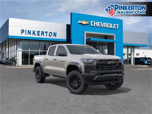 New 2026 Chevrolet Colorado Trail Boss w/ LPO, Tailgate Decal Package image 2