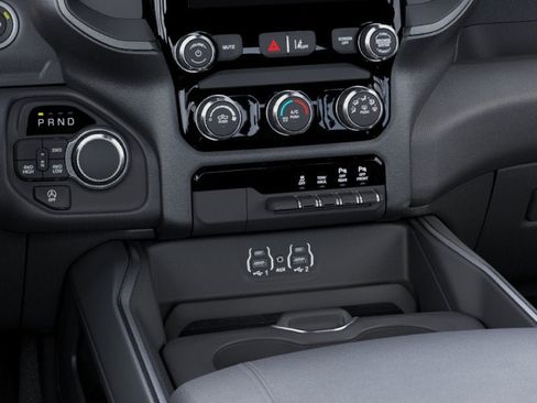 New 2026 RAM 1500 Express AWD/4WD image 32