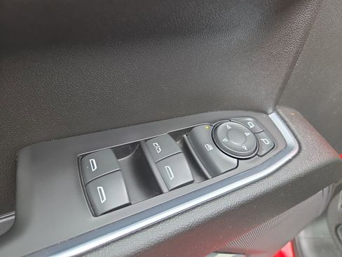 Certified 2023 Chevrolet Silverado 1500 LT AWD/4WD image 28