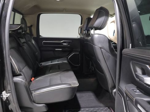 Used 2019 RAM 1500 Laramie AWD/4WD image 20