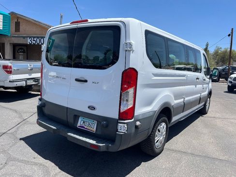 Used 2015 Ford Transit 350 XLT RWD image 3