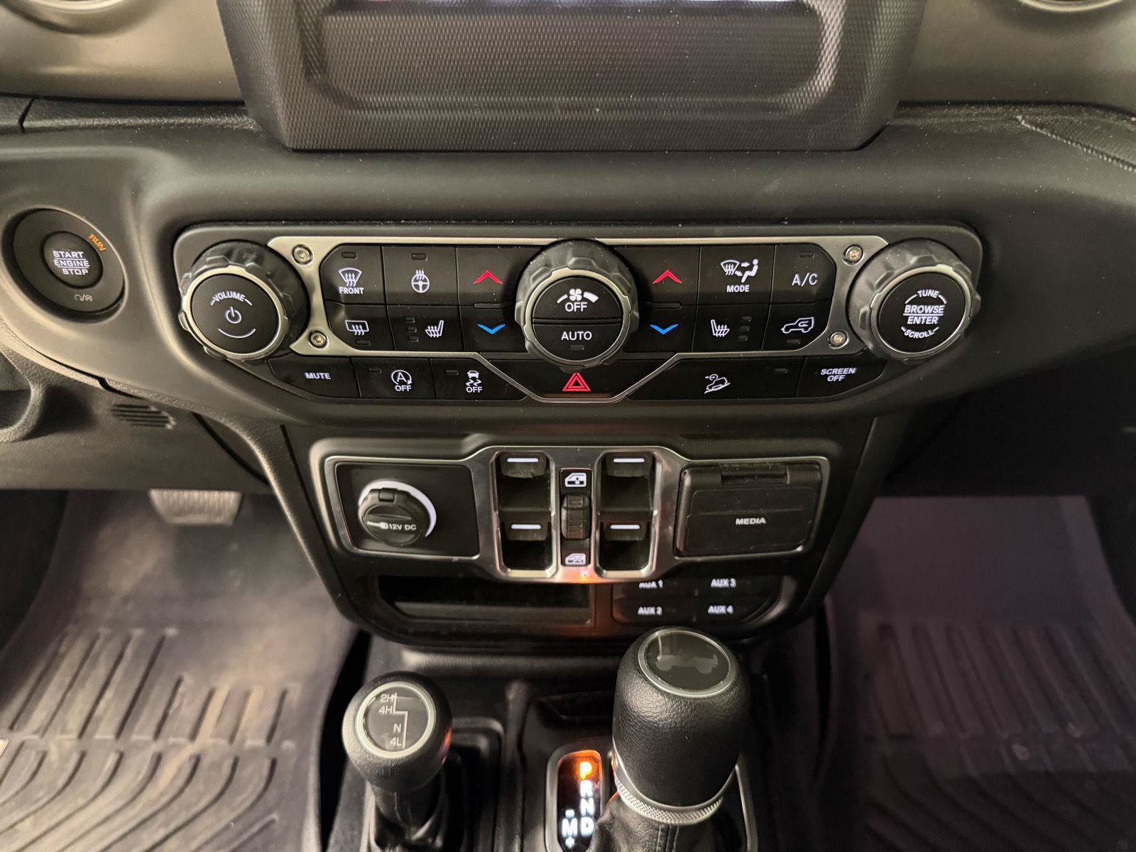 Used 2020 Jeep Wrangler Unlimited Sport AWD/4WD image 21