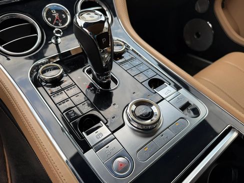 Used 2020 Bentley Continental GT V8 AWD/4WD image 24