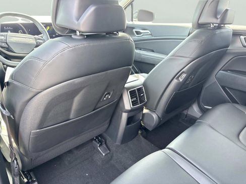 New 2026 Kia Sportage EX FWD image 17