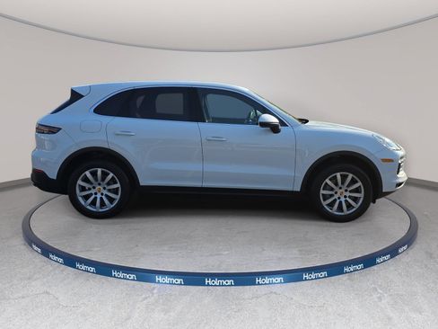 Used 2019 Porsche Cayenne S AWD/4WD image 5
