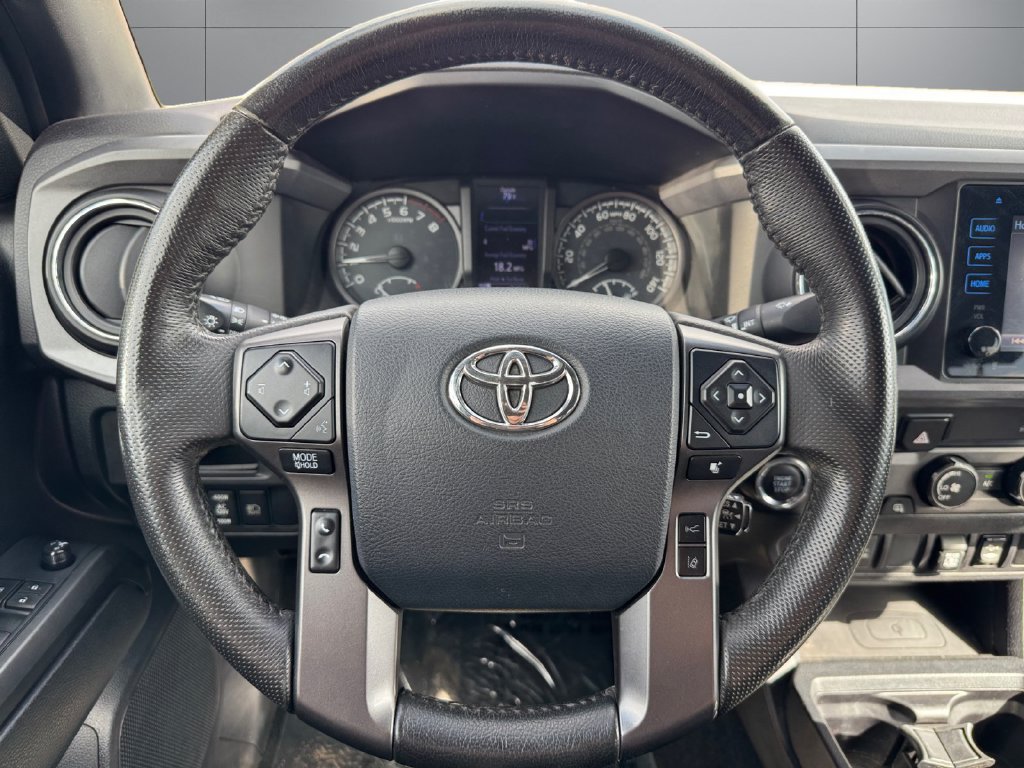 Certified 2019 Toyota Tacoma TRD Off-Road AWD/4WD image 13