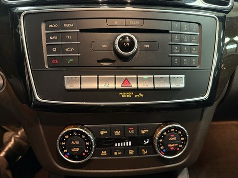 Used 2018 Mercedes-Benz GLS 450 4MATIC w/ Premium Package image 22