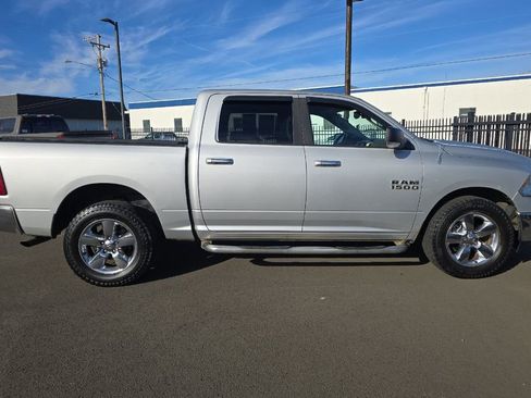 Used 2014 RAM 1500 Big Horn image 2