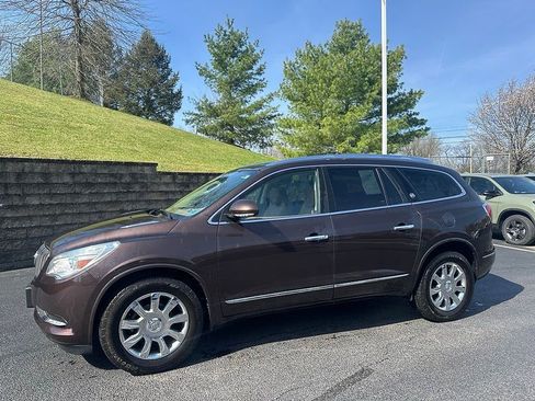 Used 2017 Buick Enclave Leather image 4