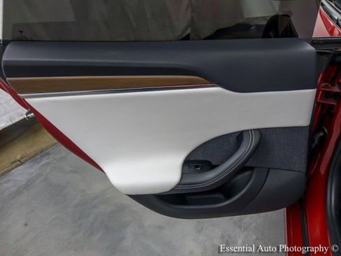 Used 2021 Tesla Model S Long Range image 38