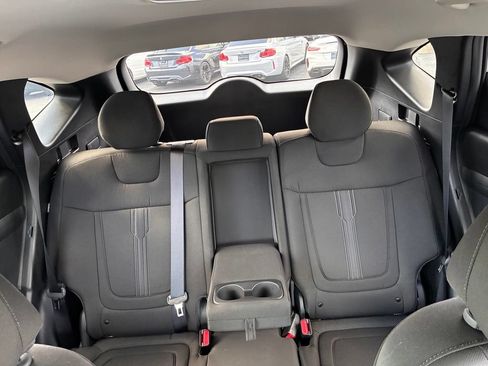 Used 2025 Hyundai Tucson SEL AWD/4WD image 18