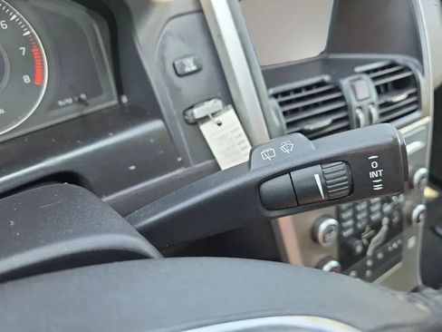 Used 2011 Volvo XC60 3.2 FWD image 19