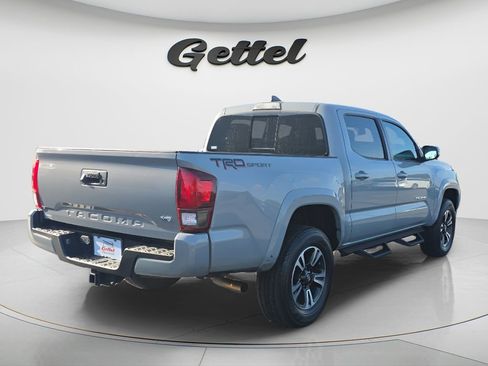 Used 2019 Toyota Tacoma TRD Sport RWD image 5