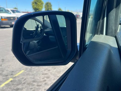 Used 2020 Ford Transit Connect XLT FWD image 9
