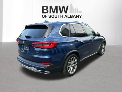 Used 2019 BMW X5 xDrive40i w/ Premium Package 2 AWD/4WD image 3