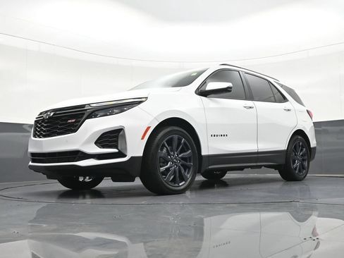 Used 2024 Chevrolet Equinox RS w/ RS Leather Package FWD image 28