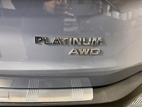 Used 2023 Nissan Rogue Platinum w/ Platinum Premium Package image 42