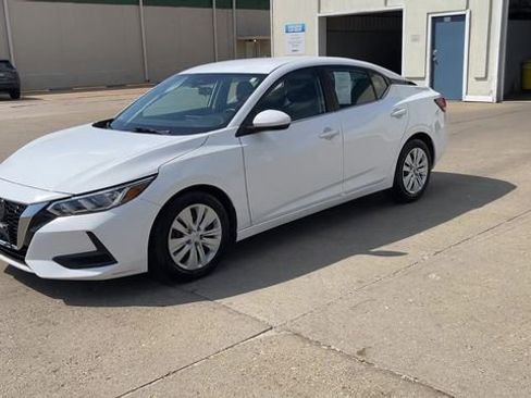 Used 2022 Nissan Sentra S FWD image 4