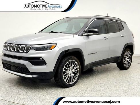 Used 2022 Jeep Compass Limited w/ Elite Group image 1