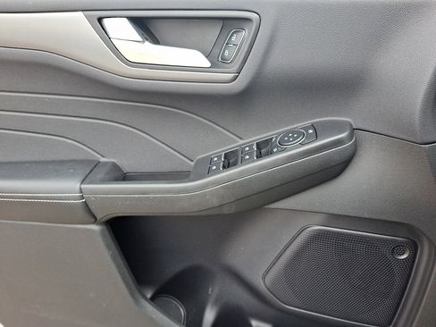 Certified 2023 Ford Escape SE image 20