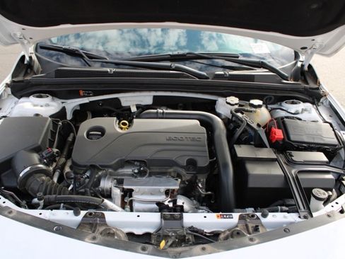 Used 2023 Chevrolet Malibu LT image 13