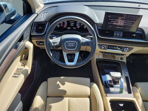 Used 2024 Audi Q5 2.0T Premium Plus image 15