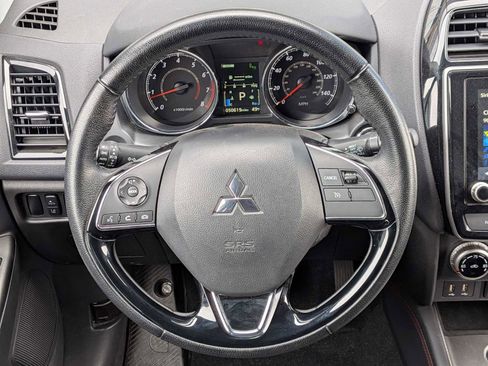 Used 2024 Mitsubishi Outlander Sport SE image 19