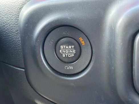 Used 2020 Jeep Wrangler Unlimited Rubicon AWD/4WD image 17