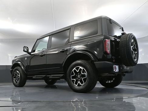 Used 2023 Ford Bronco Outer Banks image 35