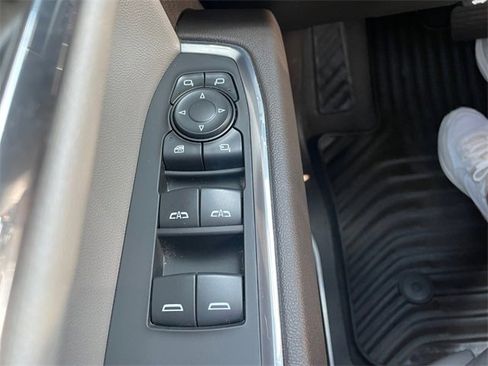 Used 2024 Chevrolet Silverado 1500 LTZ w/ Technology Package image 18