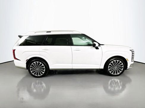 New 2026 Hyundai Palisade Calligraphy FWD image 4