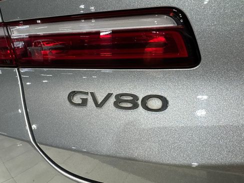 Used 2025 Genesis GV80 2.5T Standard AWD/4WD image 24