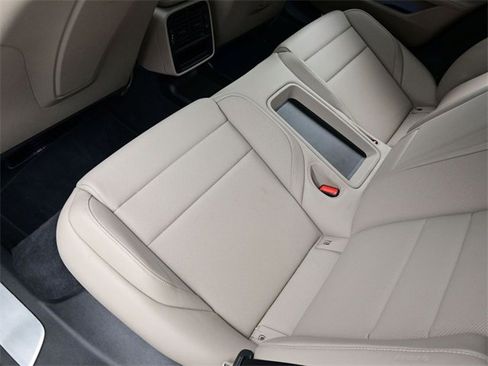 Certified 2022 Porsche Taycan 4S image 14