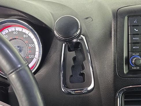 Used 2019 Dodge Grand Caravan GT FWD image 30
