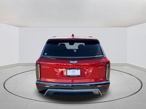 New 2026 Cadillac Vistiq Sport w/ LPO, Floor Liner Package image 12