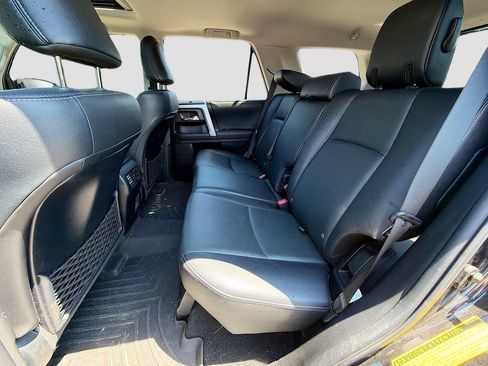 Used 2023 Toyota 4Runner Limited AWD/4WD image 28