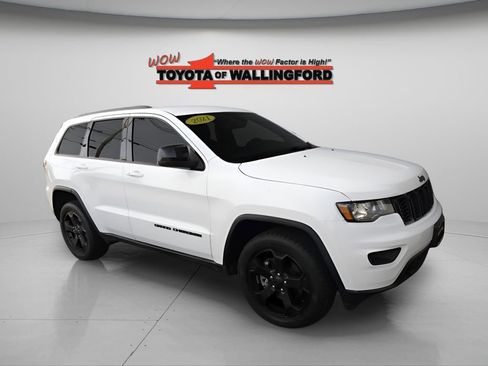 Used 2021 Jeep Grand Cherokee Freedom Edition AWD/4WD image 14