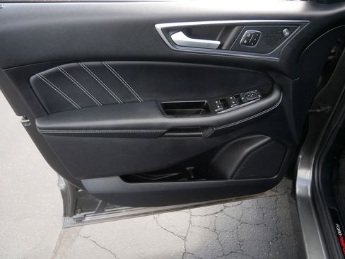 Used 2019 Ford Edge ST w/ Equipment Group 401A AWD/4WD image 13