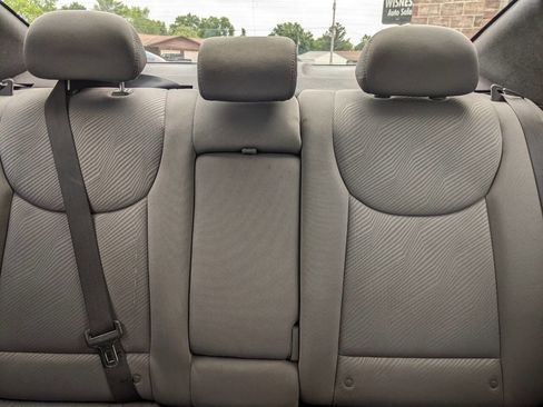 Used 2013 Hyundai Elantra GLS w/ Preferred Pkg FWD image 20