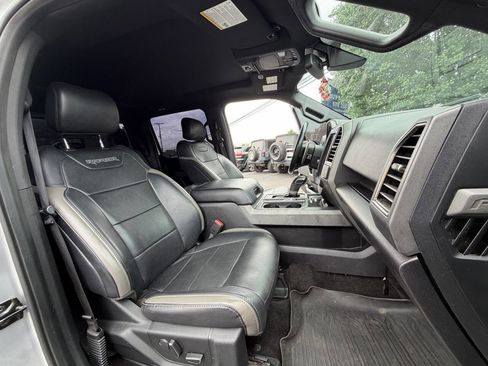 Used 2017 Ford F150 Raptor w/ Equipment Group 802A Luxury AWD/4WD image 21